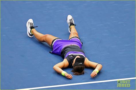 Bianca Andreescu Defeats Serena Williams, Makes U.S. Open History!: Photo 4347382 | Serena ...