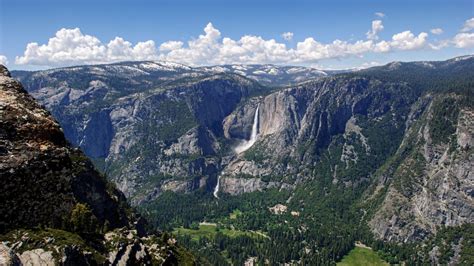 The 5 best waterfall hikes in Yosemite National Park | Advnture