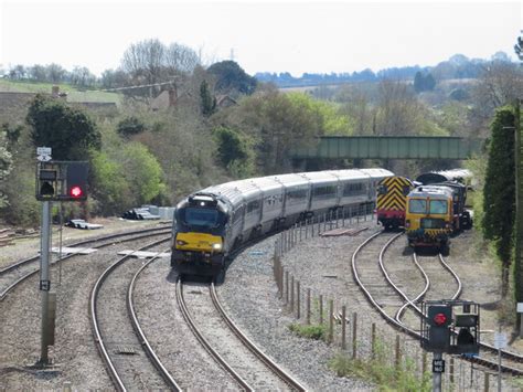 Approaching Princes Risborough station © Gareth James :: Geograph Britain and Ireland