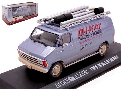 GREENLIGHT 86560 Dodge RAM Van 1986 Oh-kay Plumbing & Heating - Home Alone 1990 1/43