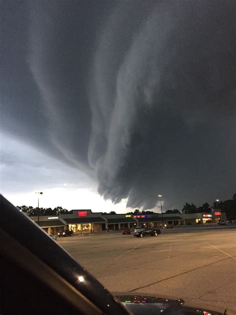 Incoming storm in rural Georgia : r/pics