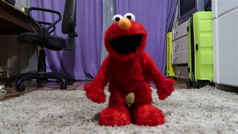 Elmo Live Toy (First Test) | Mattel | without a chair - YouTube