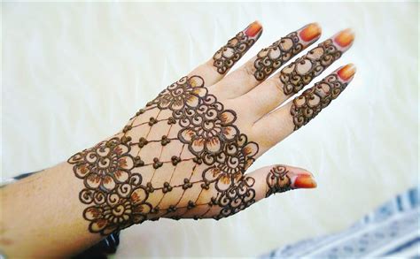 31 Latest Eid Mehndi Designs for Girls 2018 - Generate Status