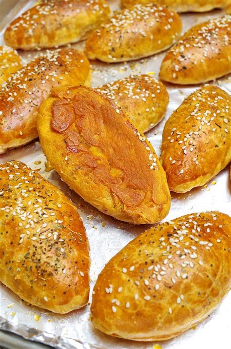 Easy Beef Pirozhki/Piroshki (Russian-style hand pies)