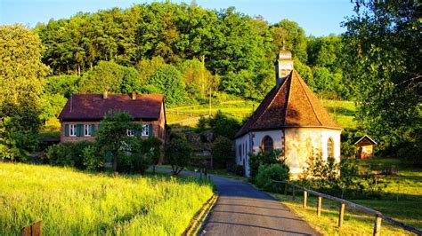 The countryside little Church | M° Aurelio Porfiri