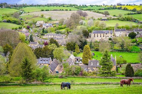 17 Best Villages in the Cotswolds | PlanetWare