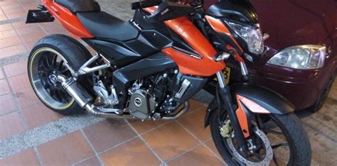 Bajaj Pulsar 200NS modified with Single sided Swingarm and massive rear tyre - ModifiedX