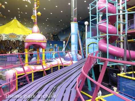 Theme Park Archive | Galaxyland Express at Galaxyland