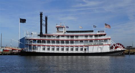 Riverboat City of New Orleans | Steamboat Natchez