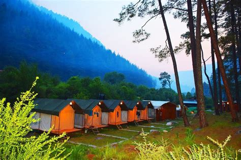 A Guide to Travel to Kasol: The Best Times to Visit with Activities - Tusk Travel Blog