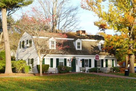 A Fall Visit to Historic Lexington, Massachusetts | Lexington ...