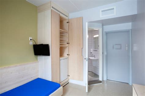 A cell in the Halden prison, Halden, Norway : r/Prison