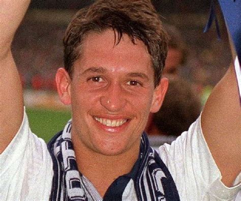 Gary Lineker Biography - Childhood, Life Achievements & Timeline