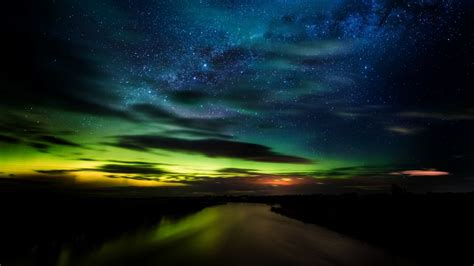 Aurora Borealis Wallpaper 4K, Stars, Clouds, New Zealand, Dawn