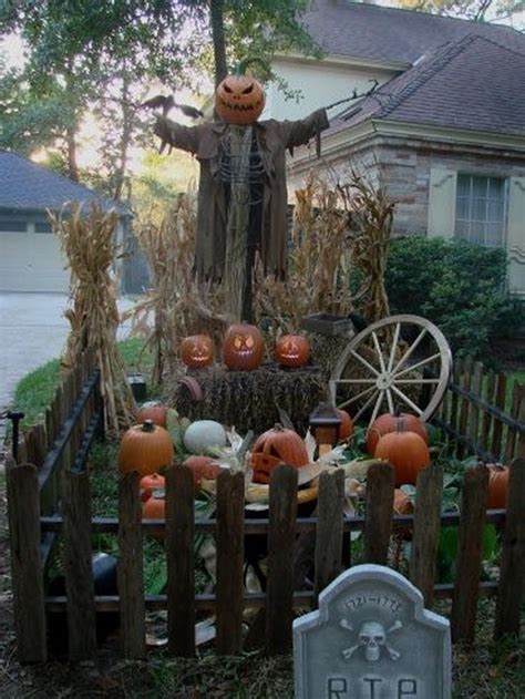 47 + Best Front Yard Halloween Decoration - Home By X | Halloween diy outdoor, Outdoor halloween ...