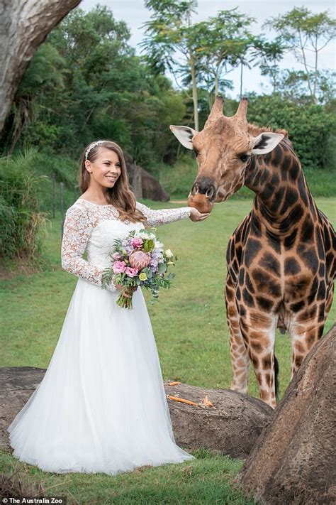 Bindi Irwin Wedding - Bindi Irwin Confirms Wedding Gown Was A Tribute ...