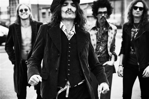 English rock band The Darkness debuted their new visual - “Rock And ...