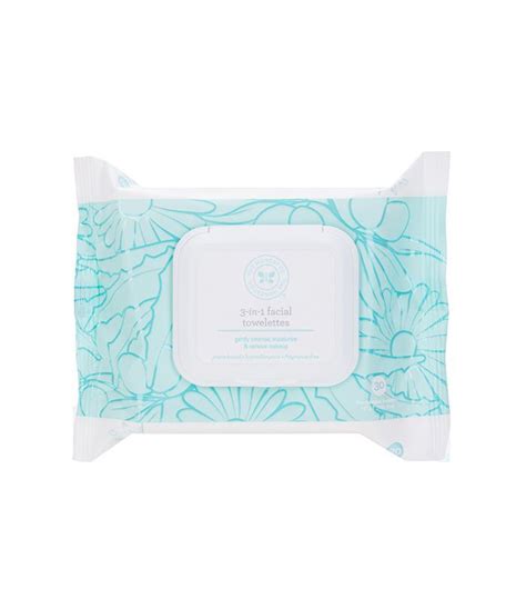 These Are the 8 Best Facial Wipes for Oily Skin