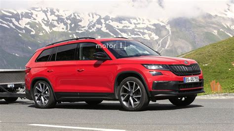 2019 Skoda Kodiaq RS Spied For The First Time; Teased Yet Again