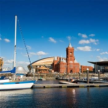 Cardiff Bay Shopping & Sightseeing