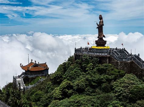 Vietnam Sapa Fansipan Mountain View Stock Image - Image of green, park: 153623089