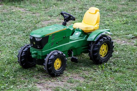 Top 15 Best Kids Riding Tractors In 2020 Reviews - OveReview
