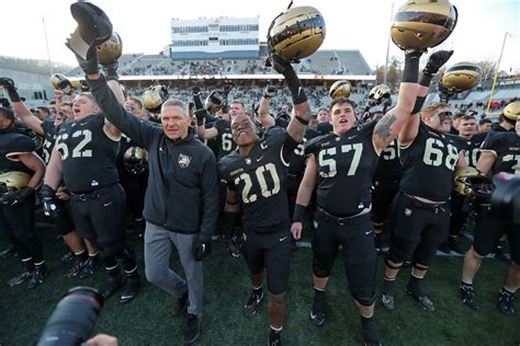 Will Army Football Qualify For A Bowl Game in 2023? - Underdog Dynasty