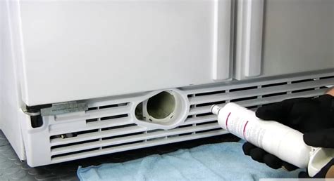 How to Change Refrigerator Water Filter? (Step-by-Step Tutorial)