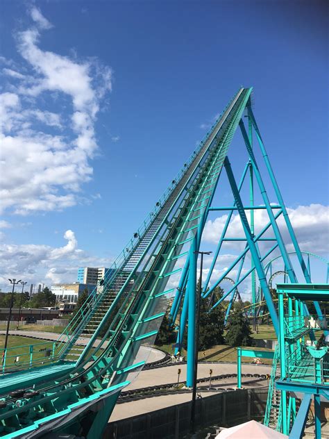 Leviathan in Canada’s Wonderland : r/rollercoasters