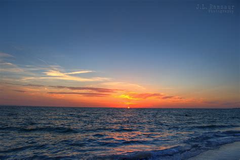 St. Pete Beach Sunset | The sun setting into the Gulf of Mex… | Flickr