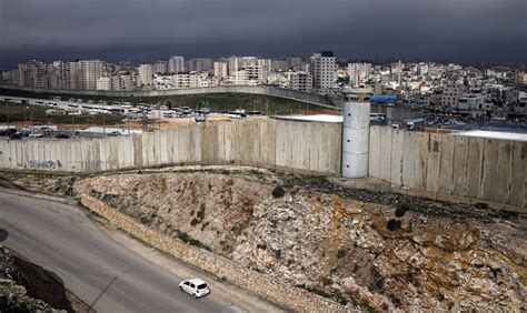 In Pictures: Israel's illegal separation wall still divides | Palestine | Al Jazeera
