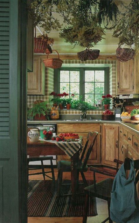 Vintage Country Living - Farmhouse Kitchen