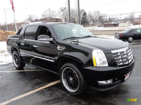 2009 Cadillac Escalade EXT - Information and photos - MOMENTcar