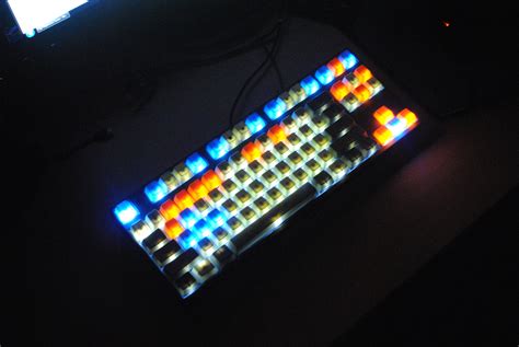 Custom Lighting for your Keyboard - Make: