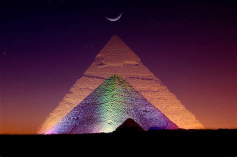 Pyramid of Giza Night view at Giza... - Egypt Museum