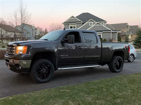 2011 GMC Sierra 2500 HD - 20x9 Ballistic Wheels 285/55R20 Nitto Tires 2-inch leveling lift kit