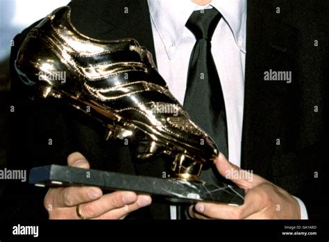 The golden boot award most goals scored last season hi-res stock ...