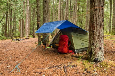 9 Cool Camping Hacks Involving Tarps - Sweet Captcha