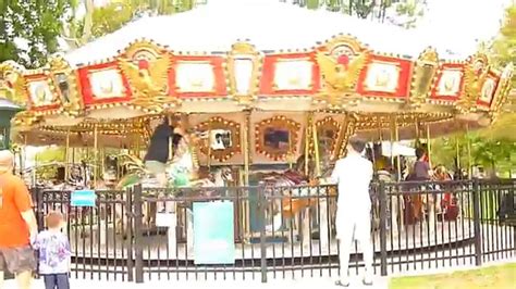 Franklin Square Carousel, Center City Philadelphia - YouTube