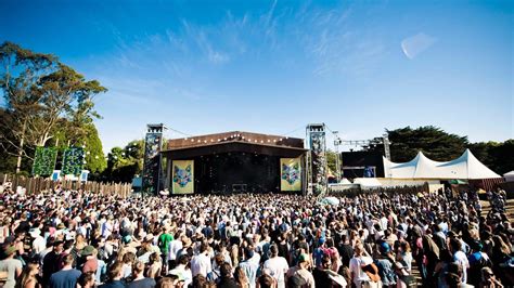 Falls Festival Has Dropped a Killer 2019 Lineup Featuring Halsey and Vampire Weekend - Concrete ...