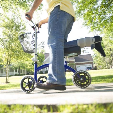 Knee Scooter with Basket rental in Austin - Cloud of Goods