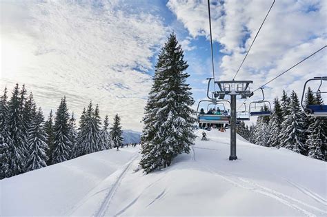 The Best Ways to Enjoy Winter in Gatlinburg, Tennessee