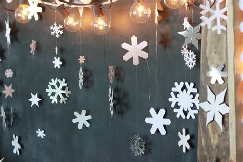 Winter Wonderland Backdrop - Just Jonie | Christmas backdrops, Christmas photo booth, Winter diy