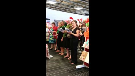 Maori Christmas Carols - YouTube