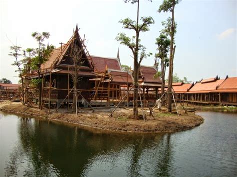 Thailand Floating Market Guide.: Klong Sabua Floating Market.