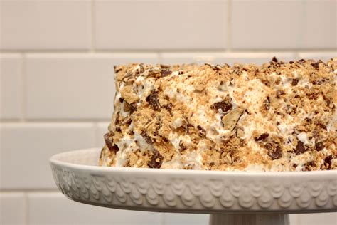 Easy Crispy Crunch Cake - Kari Skelton