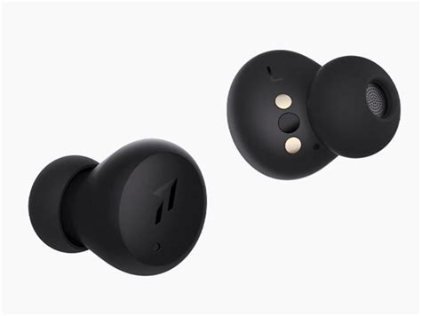 6 Best Earbuds for Small Ears 2024: Tiny Wireless Earbuds That Fit