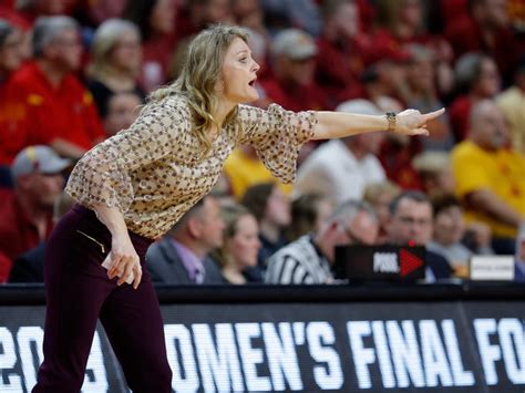 A look at MSU women's basketball coach Kellie Harper's career