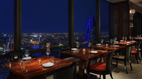 Bahrain Restaurants & Lounges | Four Seasons Bahrain Bay