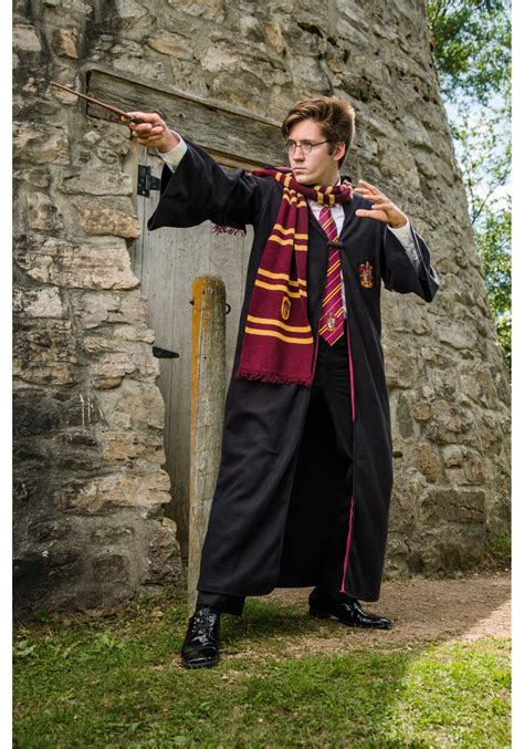 Adult Deluxe Harry Potter Costume